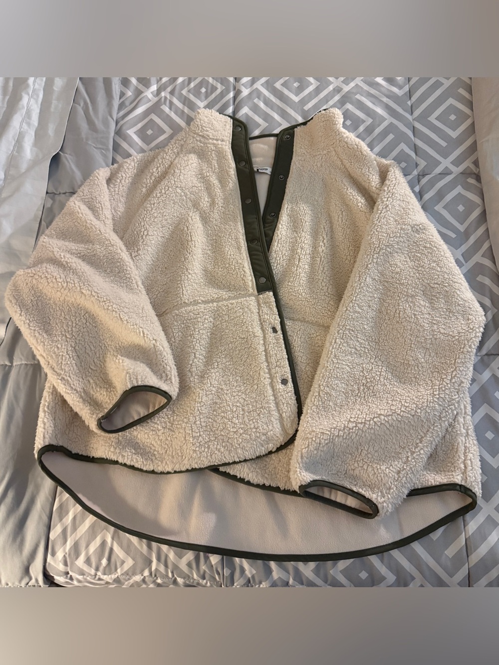 Sonoma Cream Sherpa Jacket with Olive Trim